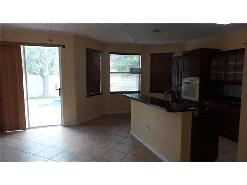 691 Northwest 157th Ln, Pembroke Pines, FL 33028