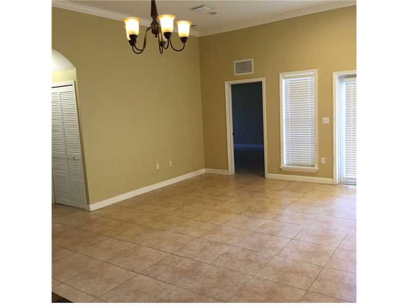16972 Southwest 304th St, Homestead, FL 33030