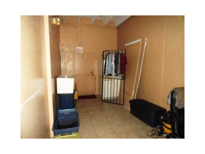 233 SW 4th St, Homestead, FL 33030