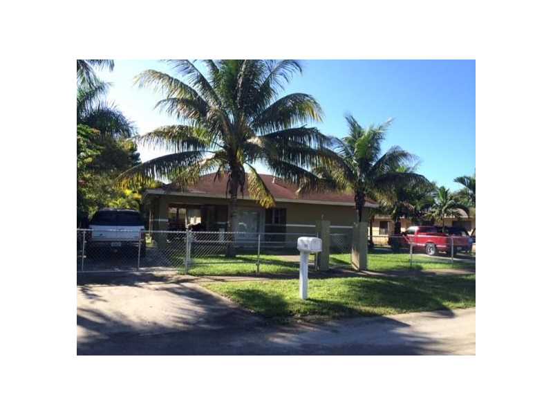 960 NW 12th St, Homestead, FL 33030