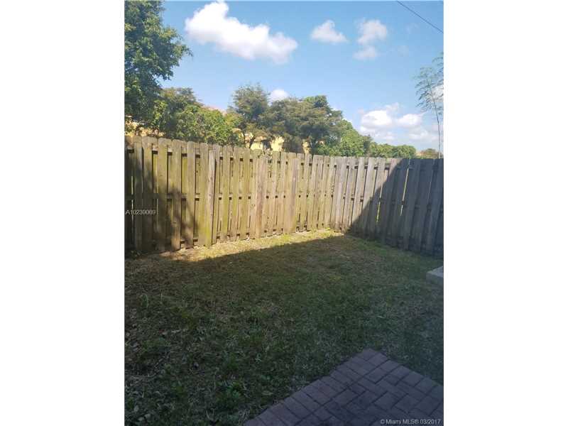 1066 NE 41st Pl 0, Homestead, FL 33033
