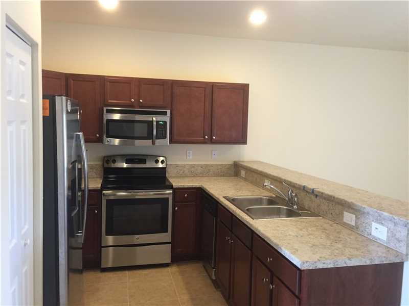 537 Southeast 32 TER, Homestead, FL 33033