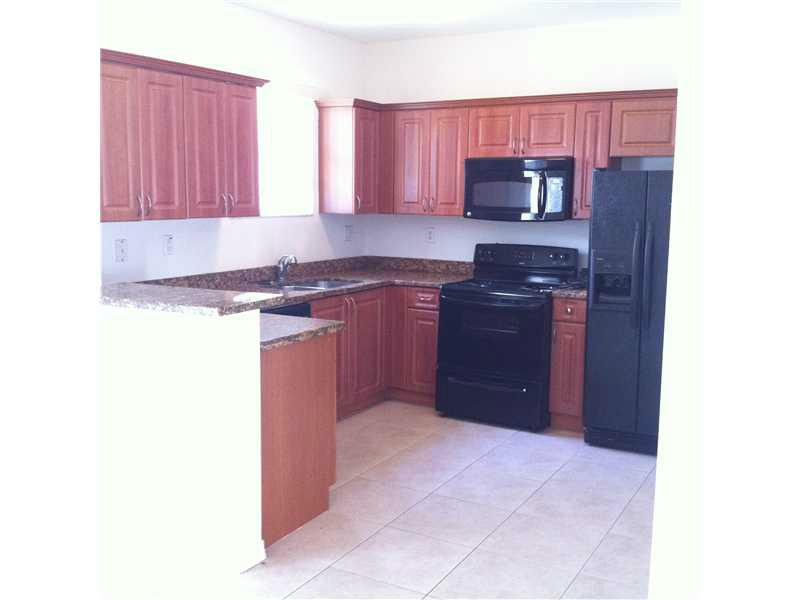 4234 Northeast 16 ST, Homestead, FL 33033