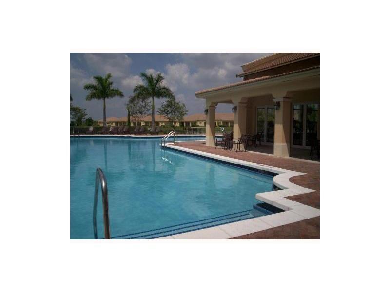 1480 NE 33rd Ave 107, Homestead, FL 33033