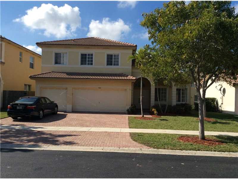 1464 Northeast 40th Rd, Homestead, FL 33033