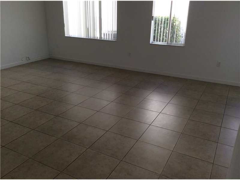 1464 Northeast 40th Rd, Homestead, FL 33033