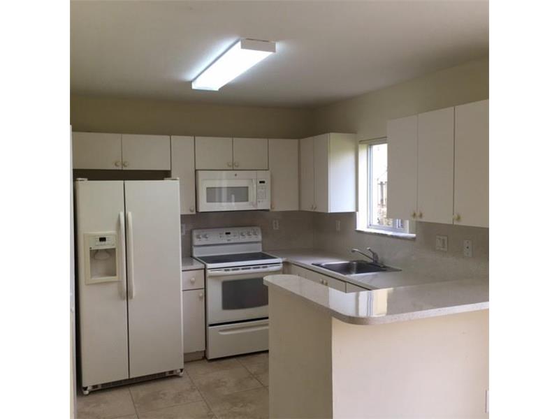 3398 Northeast 9th Dr, Homestead, FL 33033
