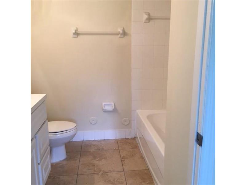 3398 Northeast 9th Dr, Homestead, FL 33033