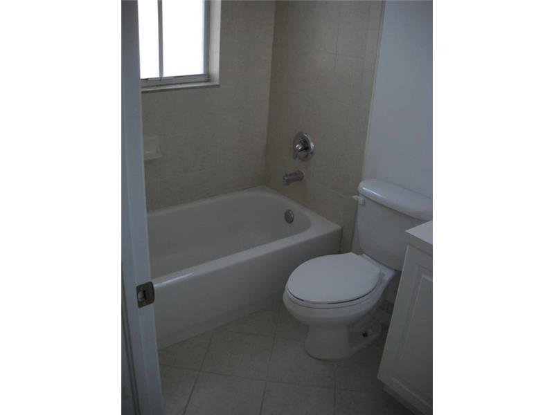 2928 Southeast 2nd St, Homestead, FL 33033