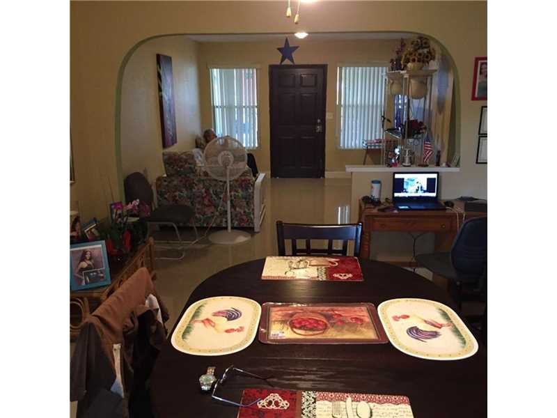 851 Southwest 1 ST, Florida City, FL 33034