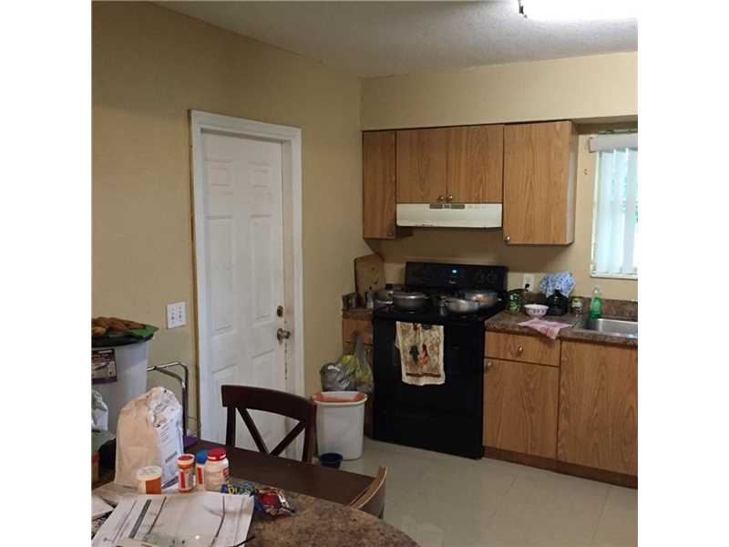 851 Southwest 1 ST, Florida City, FL 33034