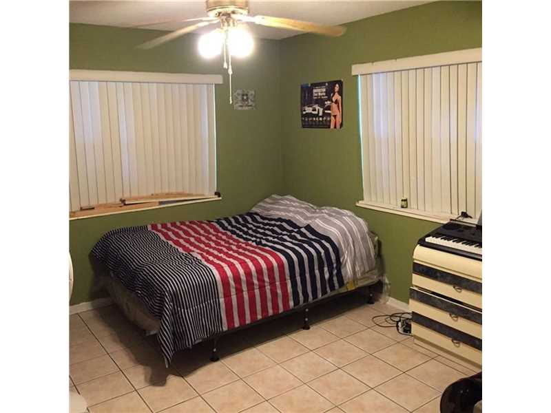 851 Southwest 1 ST, Florida City, FL 33034