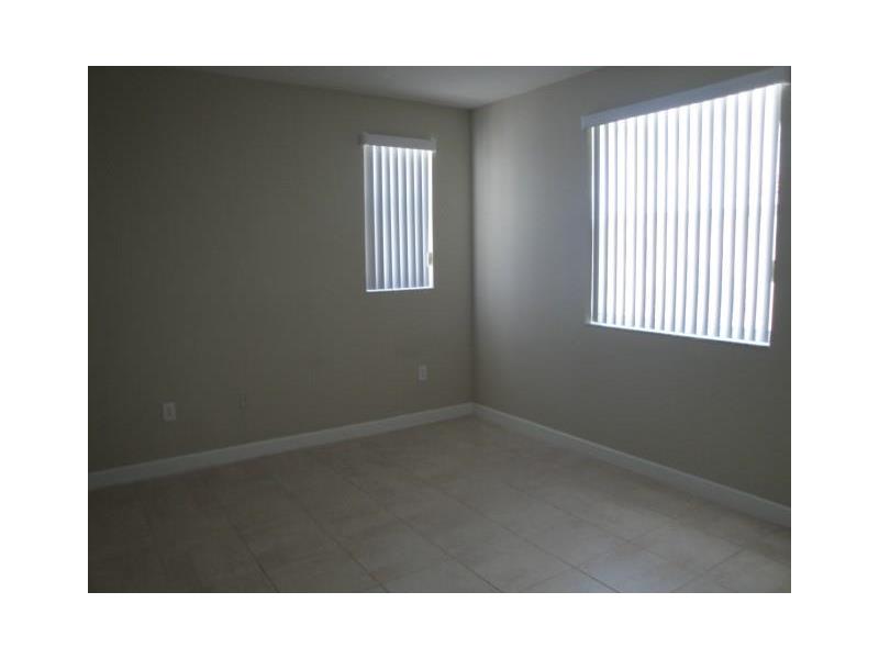 2815 Southeast 16th Ave, Homestead, FL 33035