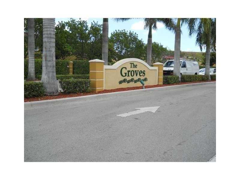 1600 Southeast 31st Ct, Homestead, FL 33035