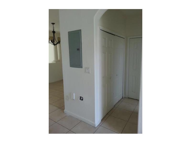 2860 Southeast 15 RD, Homestead, FL 33035