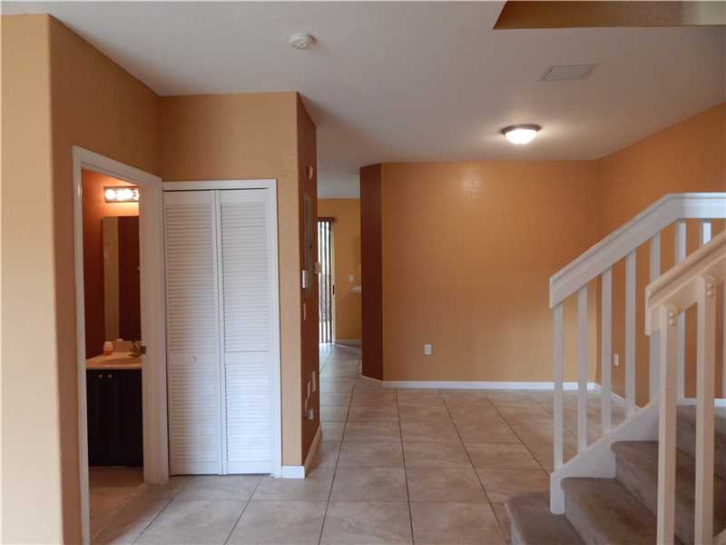 1483 Southeast 24th Ct, Homestead, FL 33035