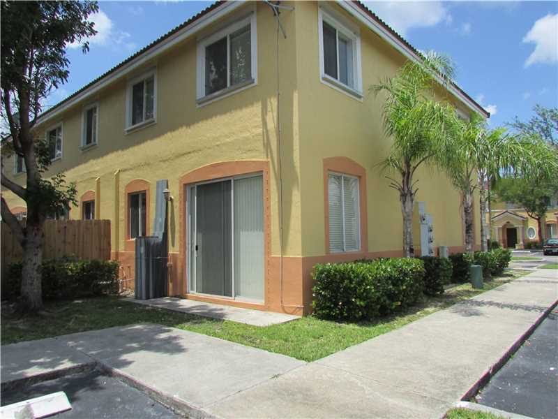 2613 Southeast 15th Pl, Homestead, FL 33035