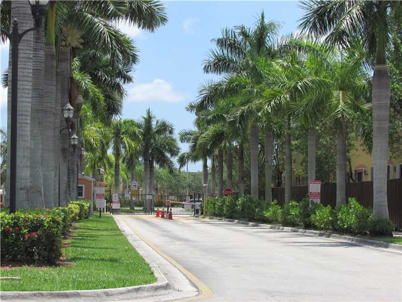 2613 Southeast 15th Pl, Homestead, FL 33035
