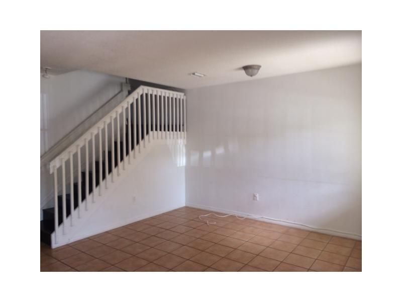 2996 Southeast 15th Ave, Homestead, FL 33035