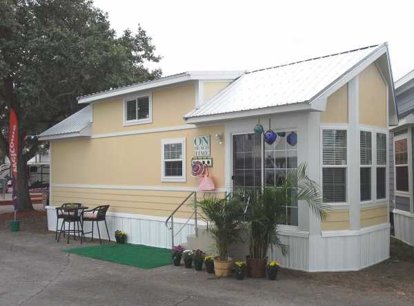 San Pedro Carefree RV Resort 87401 Old Hwy Islamorada, FL 33036
