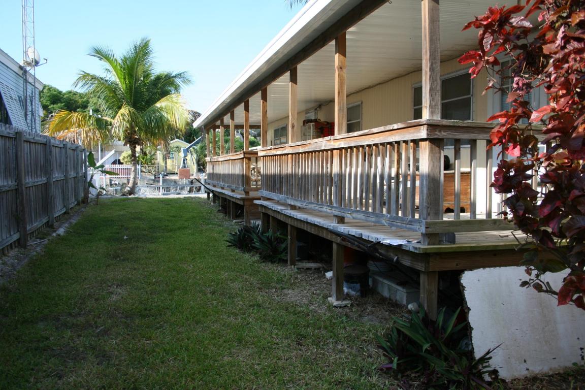216 Pimilico Lane, Key Largo, FL 33037