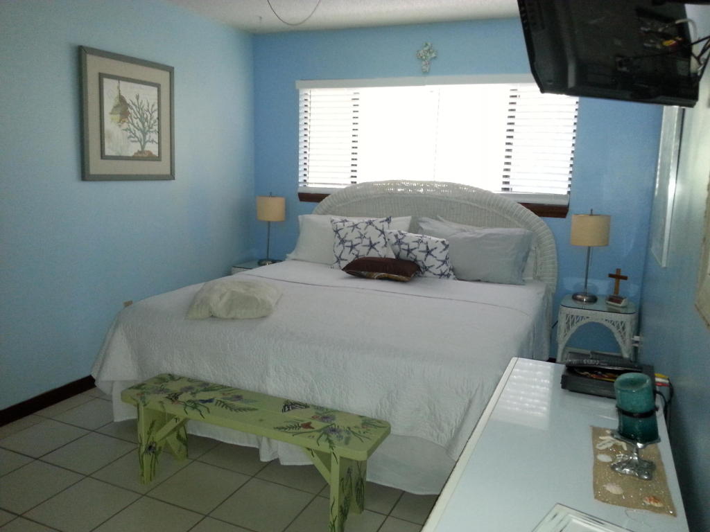 60 Central Avenue, Key Largo, FL 33037