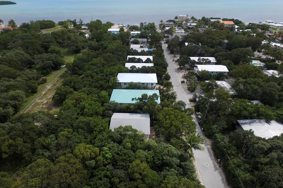 Snapper Lane, Key Largo, FL 33037