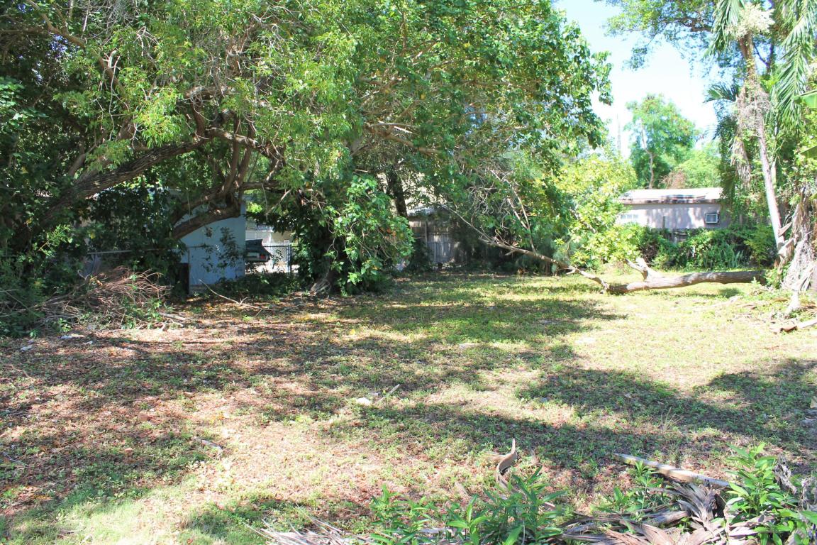 Judy Place, Key Largo, FL 33037