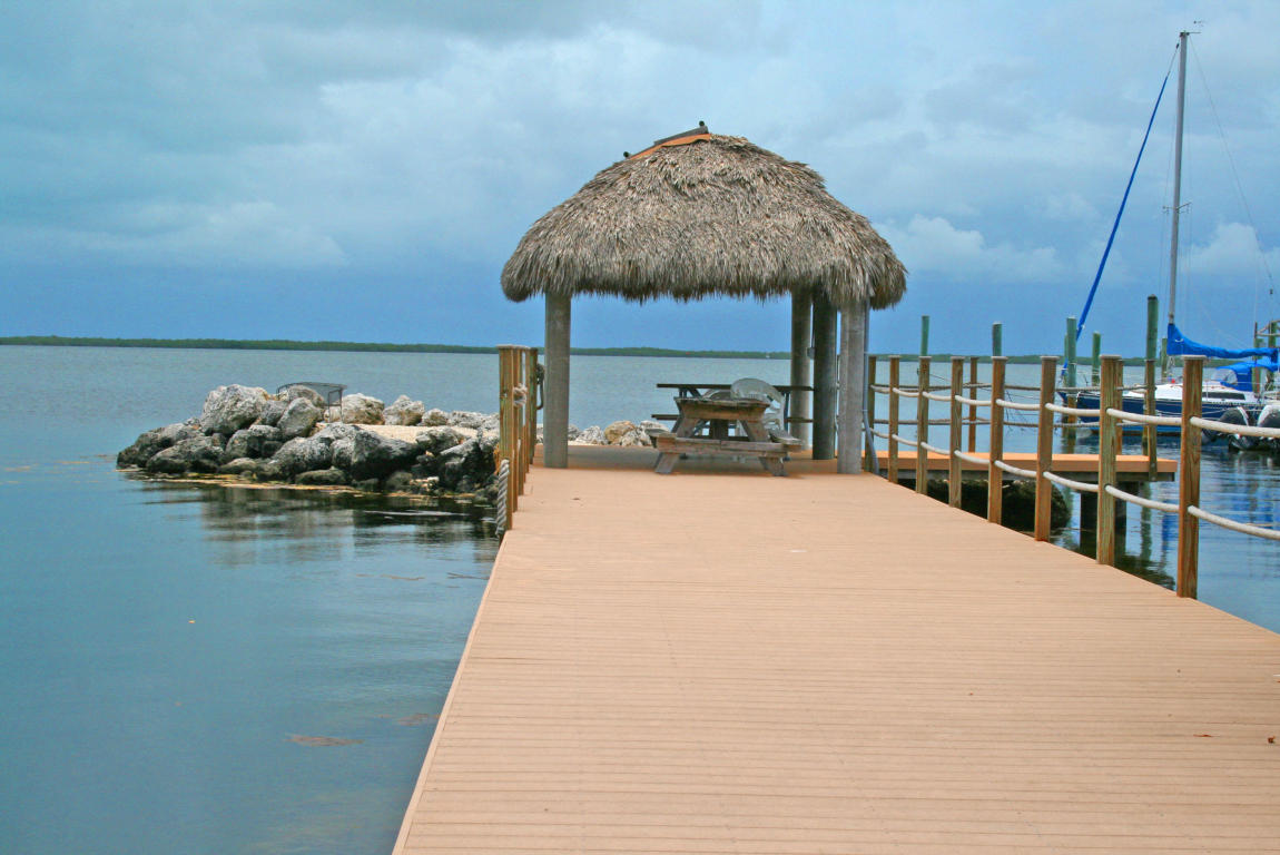 228 Buttonwood Avenue, Key Largo, FL 33037