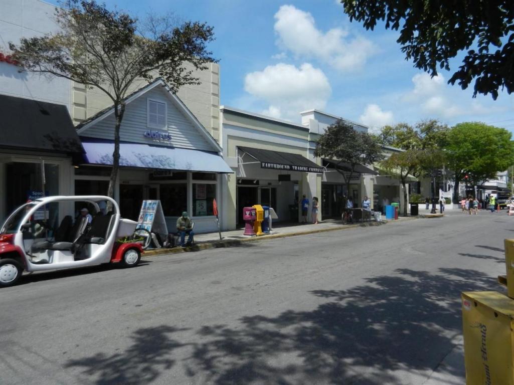 402 Duval Street, Key West, FL 33040
