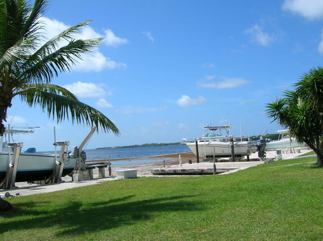 1768 Sunrise Drive, Big Pine Key, FL 33043