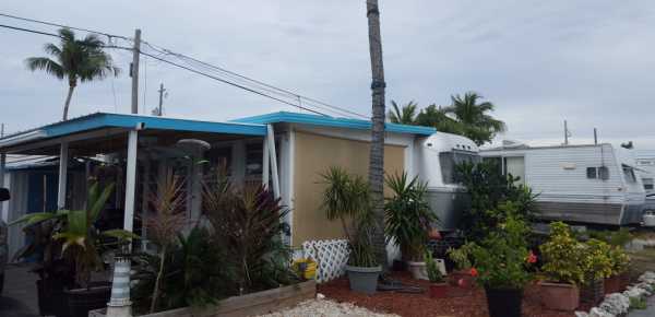 Pelican Carefree RV Resort 59151 Overseas Hwy Marathon, FL 33050
