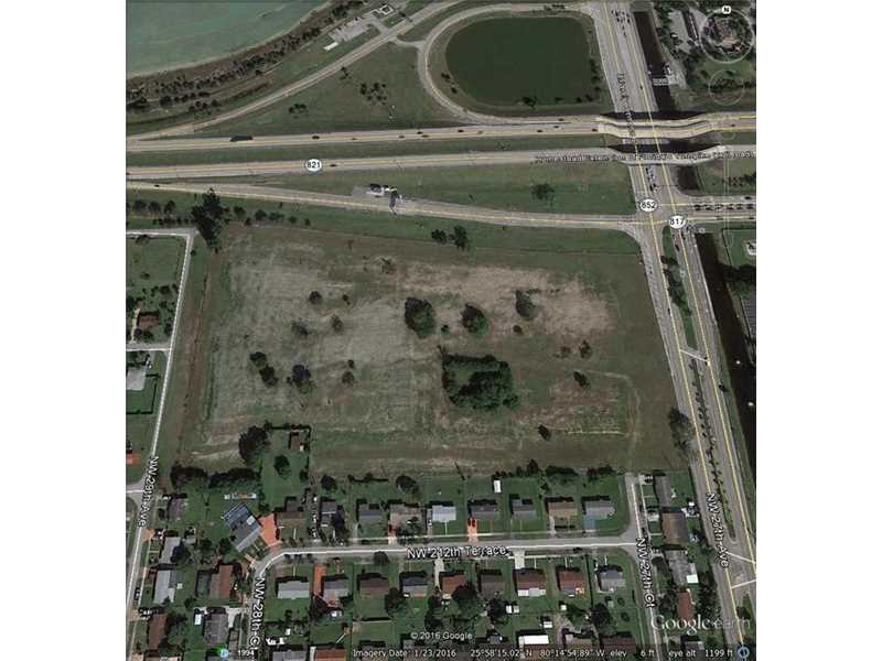 2861 Northwest 213th St, Miami Gardens, FL 33056