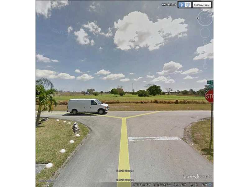 2861 Northwest 213th St, Miami Gardens, FL 33056