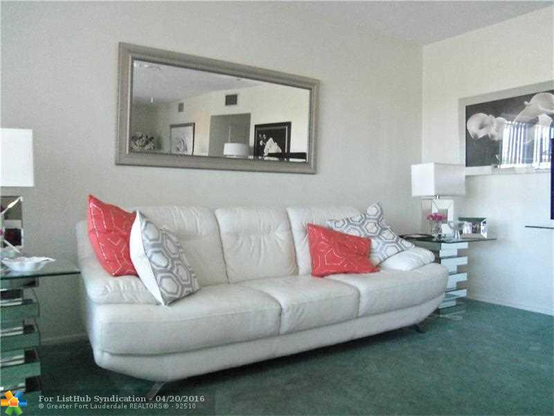 1401 SE 7 ave 13, Pompano Beach, FL 33060