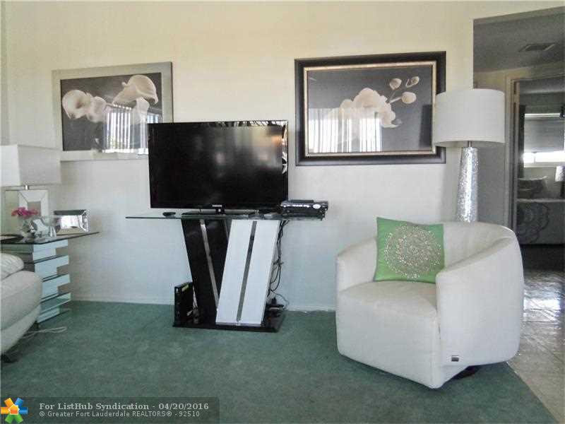 1401 SE 7 ave 13, Pompano Beach, FL 33060