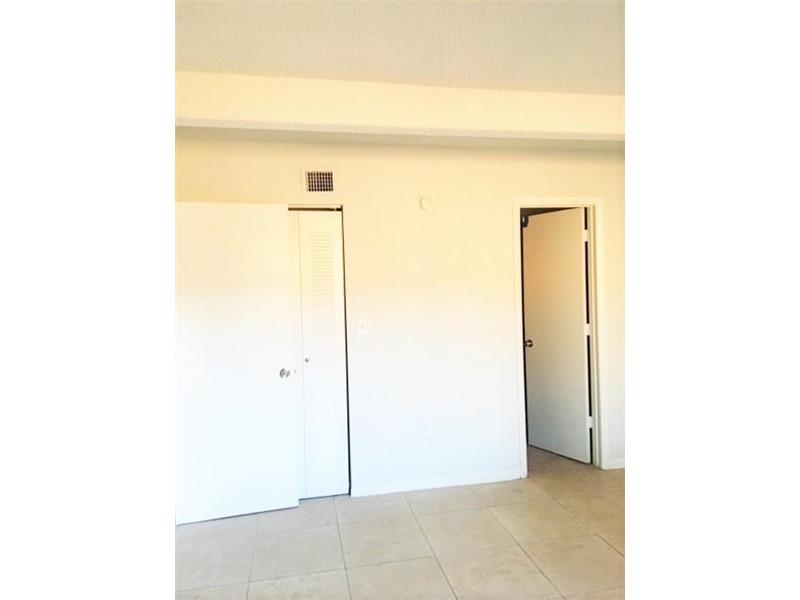 1025 South Flagler Ave, Pompano Beach, FL 33060