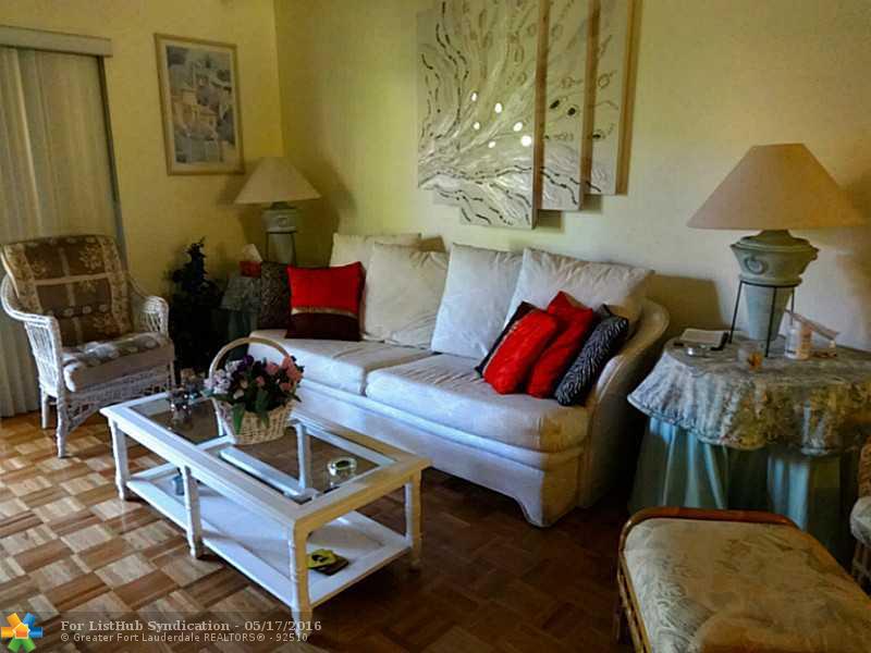 132 S Cypress Rd 527, Pompano Beach, FL 33060