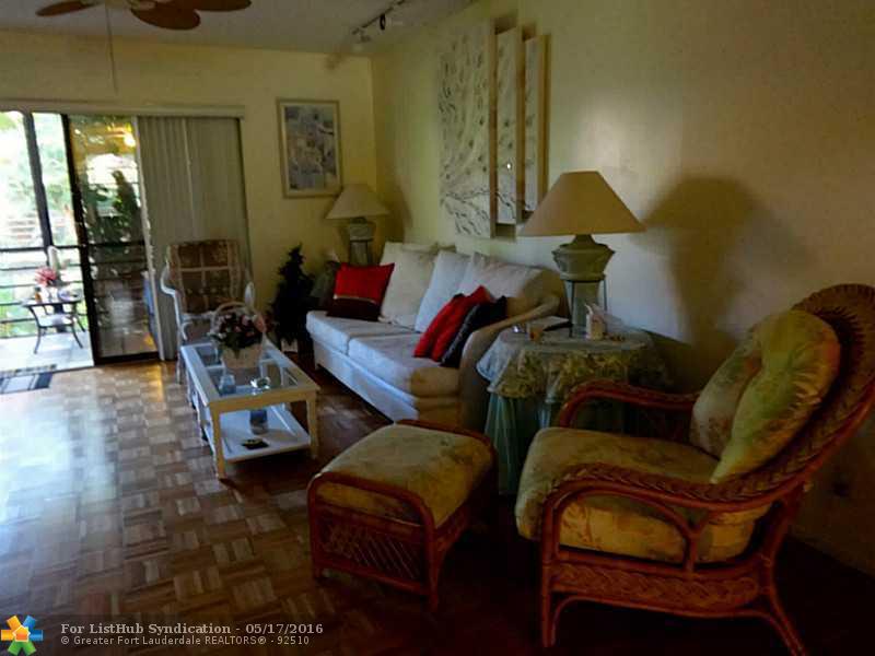 132 S Cypress Rd 527, Pompano Beach, FL 33060
