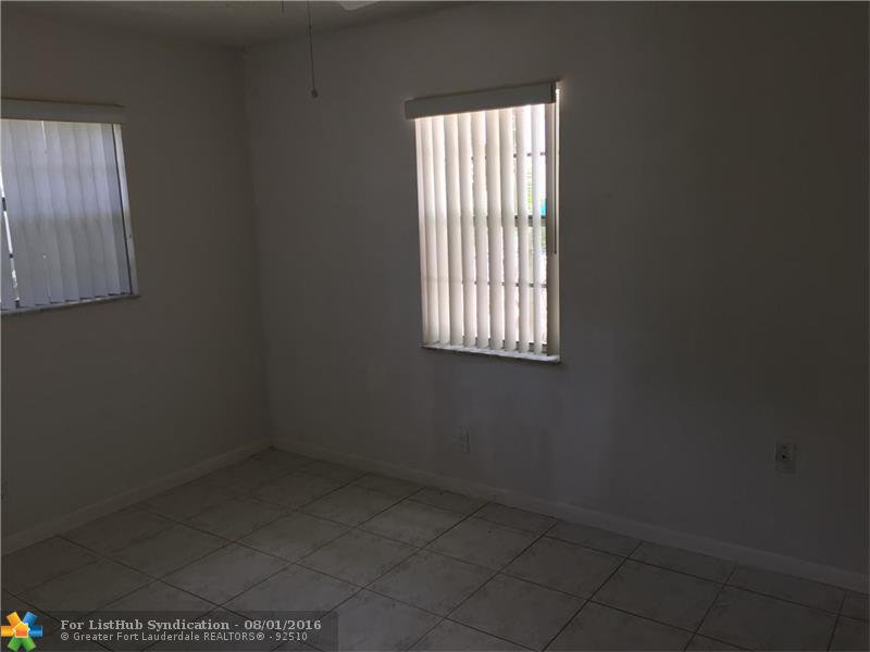 312 SE 10TH AV B, Pompano Beach, FL 33060