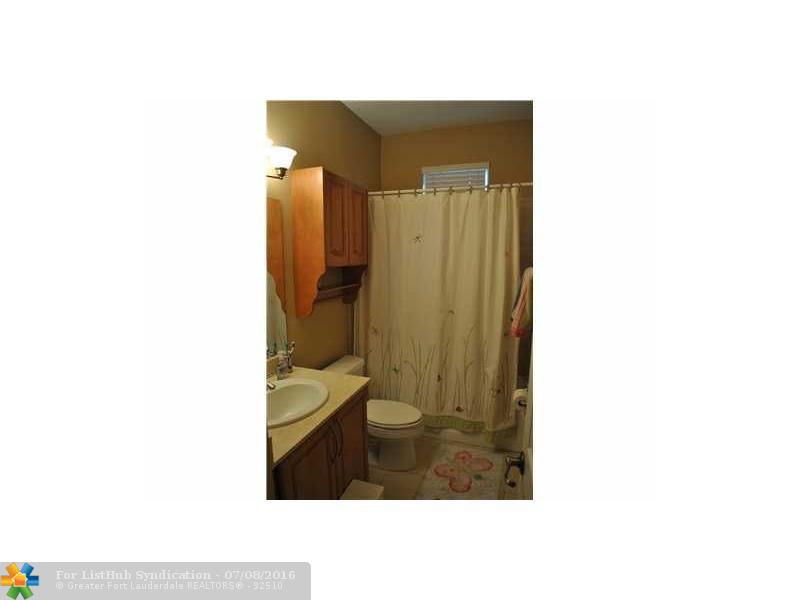 1331 SE 3rd Ave 1331, Pompano Beach, FL 33060