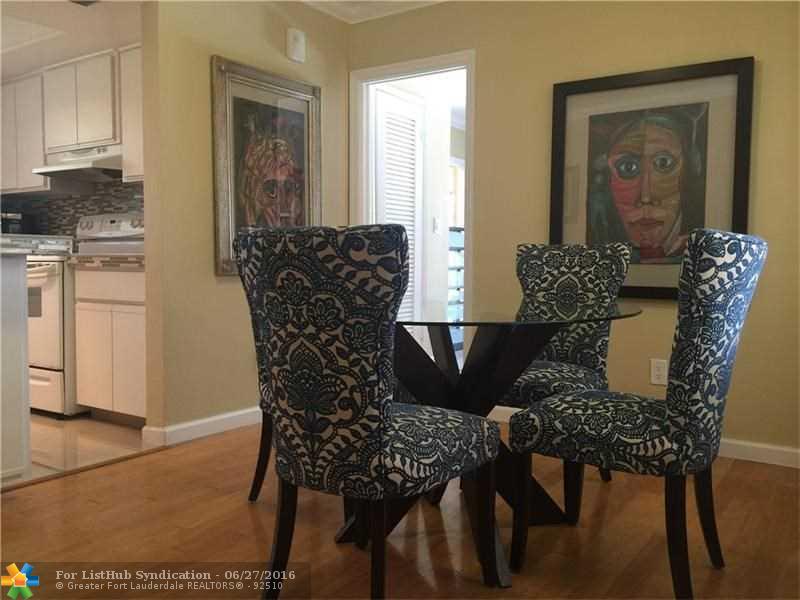 999 SE 6th Ter, Pompano Beach, FL 33060