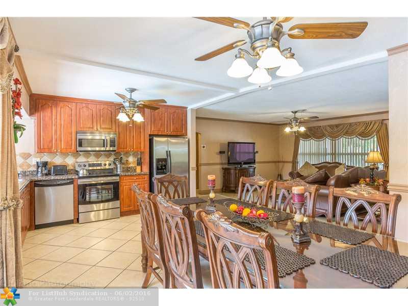 940 SE 10TH CT, Pompano Beach, FL 33060