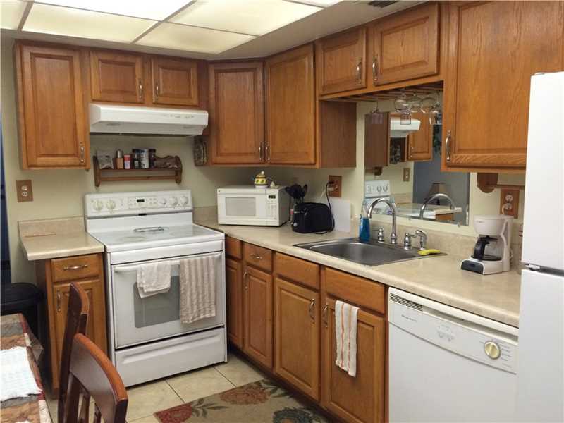 312 Southwest 1st St, Pompano Beach, FL 33060