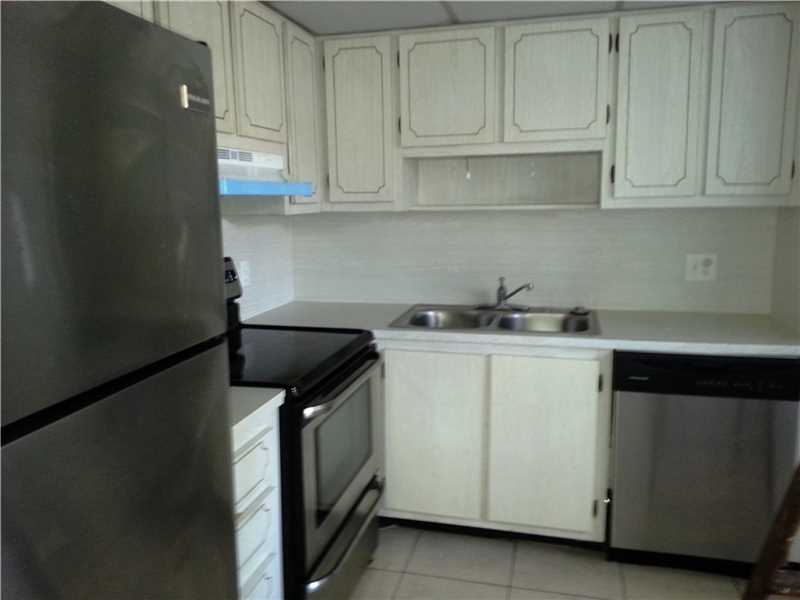 126 South Cypress Rd, Pompano Beach, FL 33060