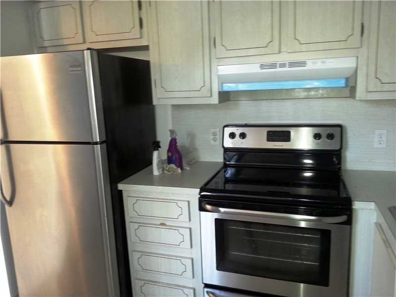 126 South Cypress Rd, Pompano Beach, FL 33060