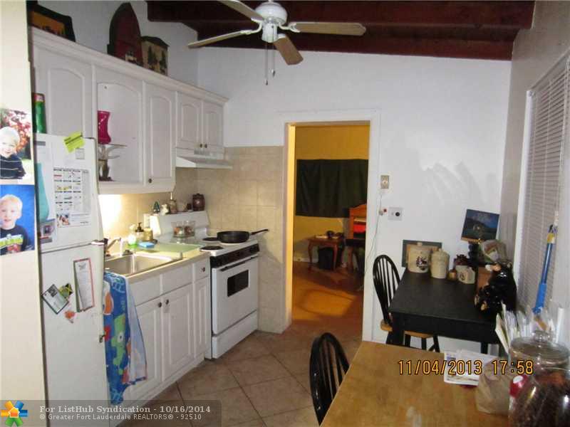 306 NE 8TH ST, Pompano Beach, FL 33060