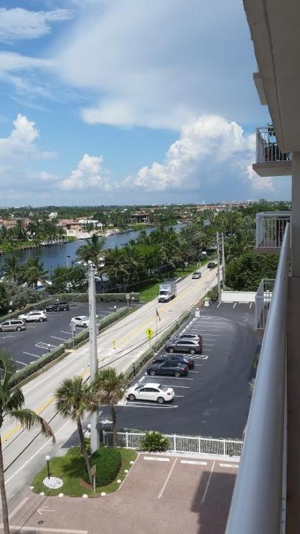 1051 Hillsboro Mile, Hillsboro Beach, FL 33062