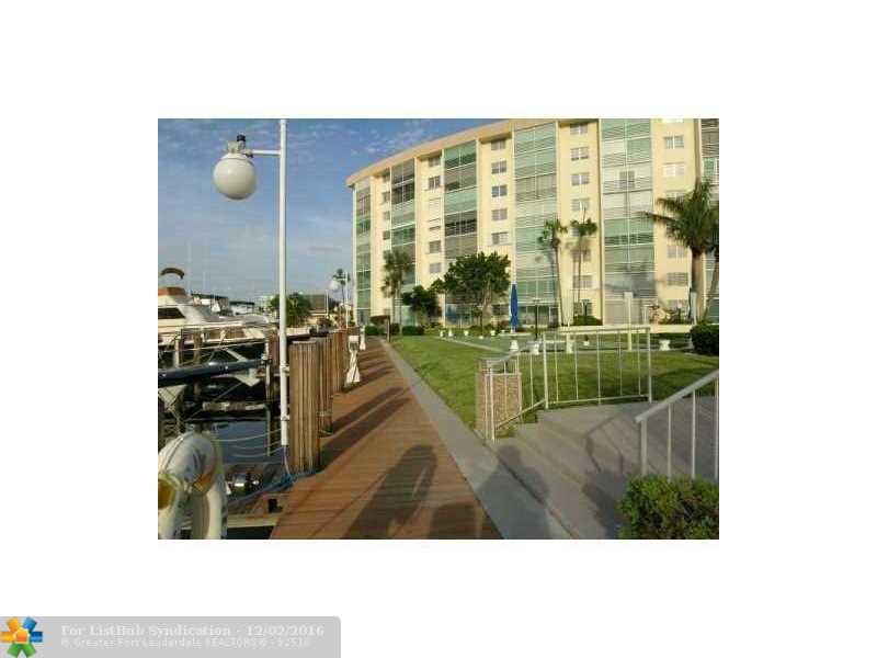 2731 NE 14th Street Cswy 623, Pompano Beach, FL 33062