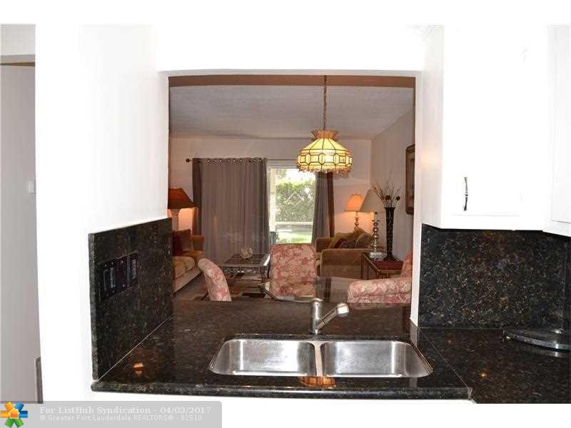 1439 S Ocean Blvd 105, Lauderdale By The Sea, FL 33062